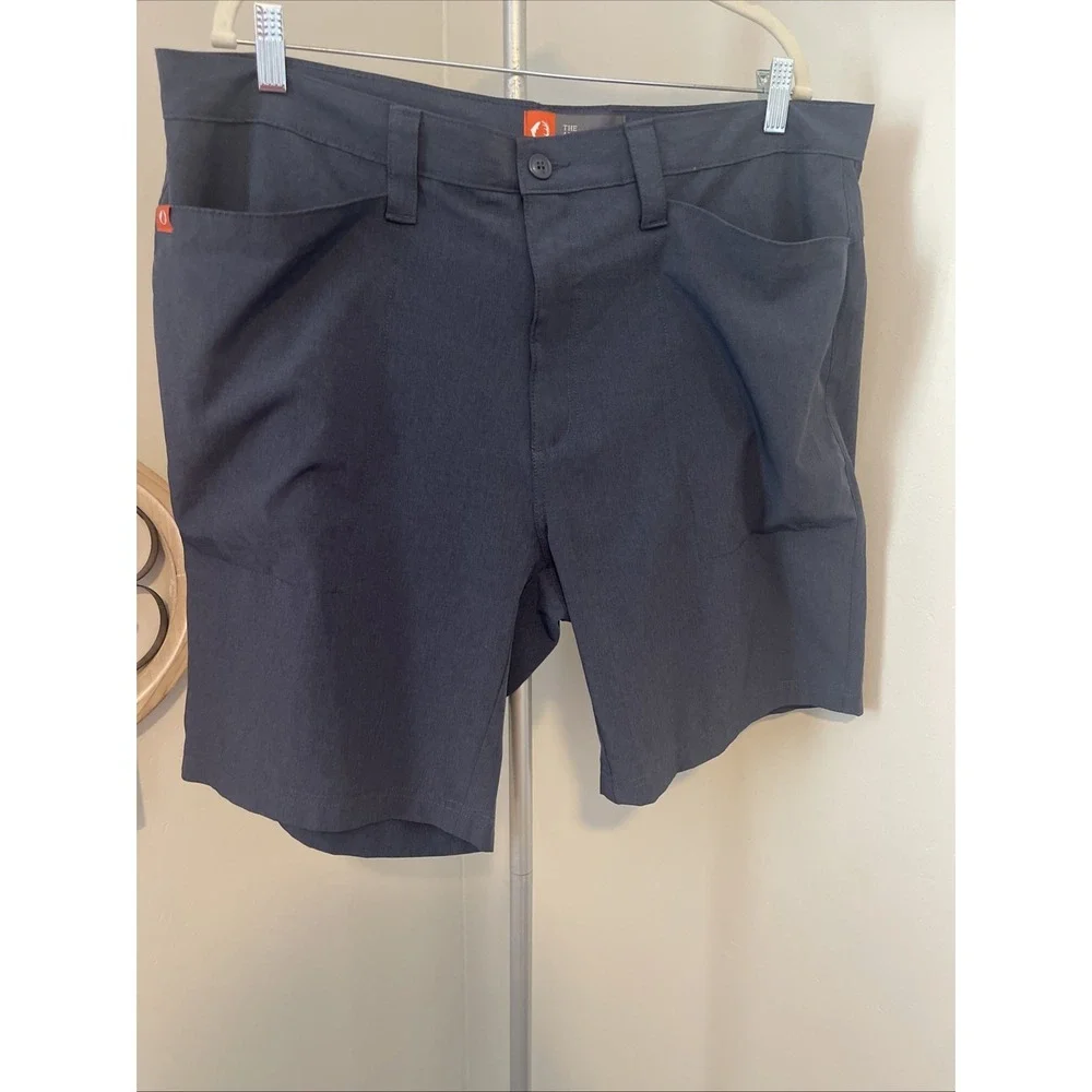 The‎ American Outdoorsman Shorts Mens Gray Cargo Hiking Short Adult Sz 38